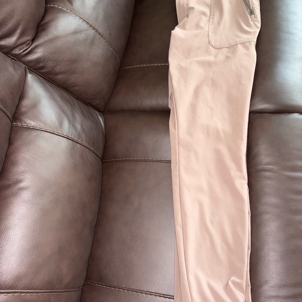 Columbia Women's cargo style pants size 12